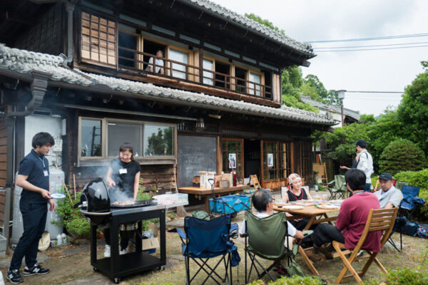 小林家1 時坂峠と小林家住宅 --折り畳み自転車でサイクリング